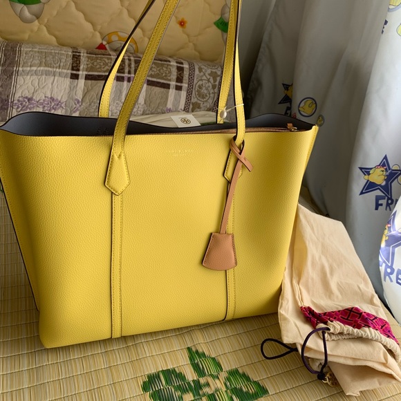Brand new Tory Burch tote, new without tag. - Picture 5 of 8